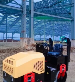 Vibratory Roller Kapasitas 2 - 3 TON FURD FYL 900 CC
